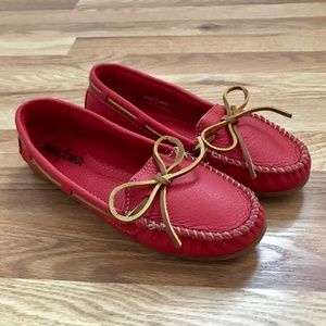 Minnetonka Red Boat Moccasin Driving Shoe Loafer